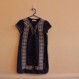 Blue Vineyard Vines dress